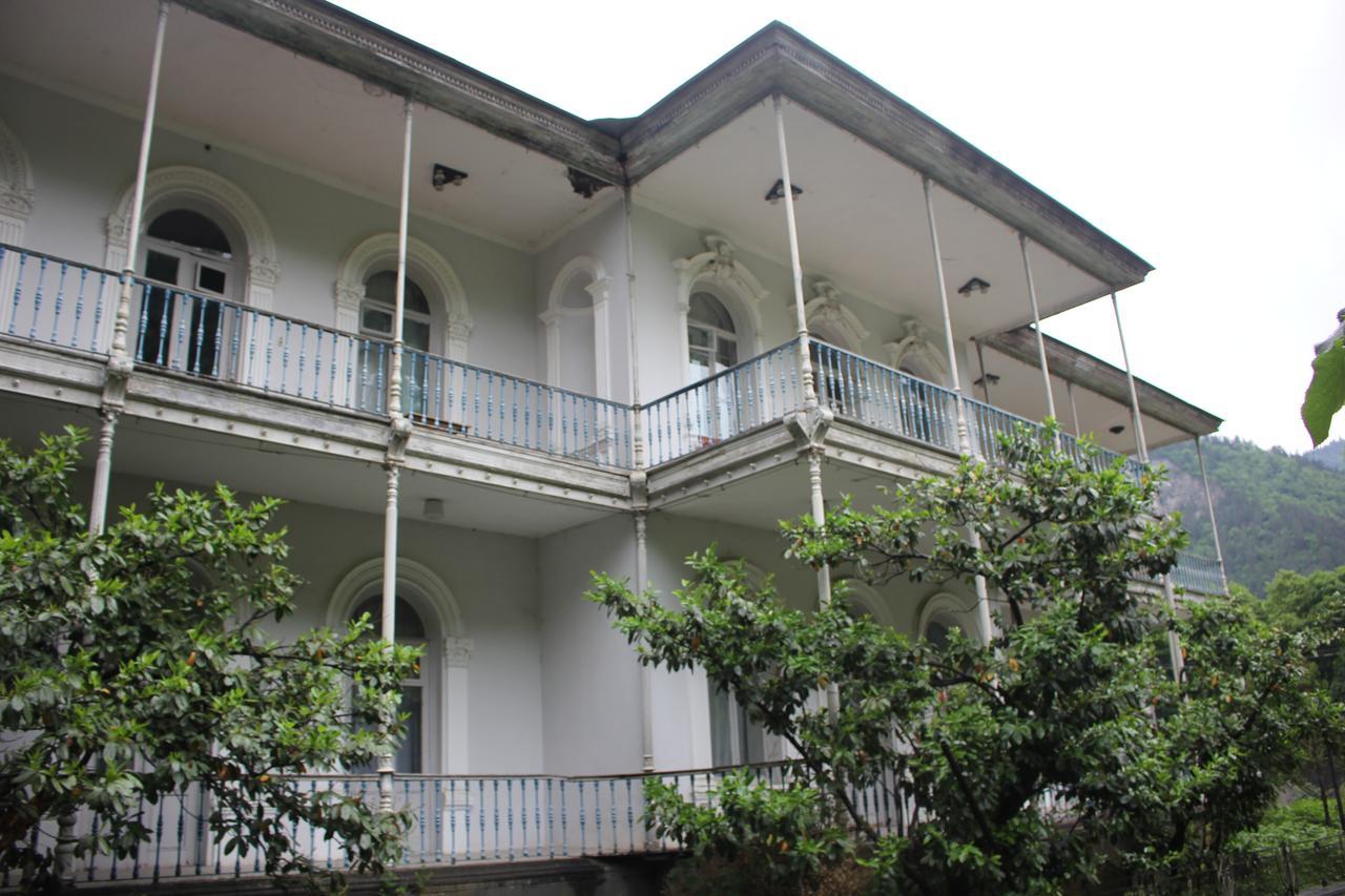 קאחתי Firuza Hostel מראה חיצוני תמונה