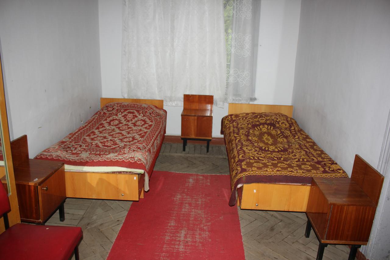 קאחתי Firuza Hostel מראה חיצוני תמונה